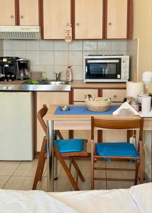 Ferienwohnung Πλάτανος Στούντιο Platanos Studio Mytilíni Exterior foto